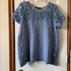 Suzanne Betro blue top